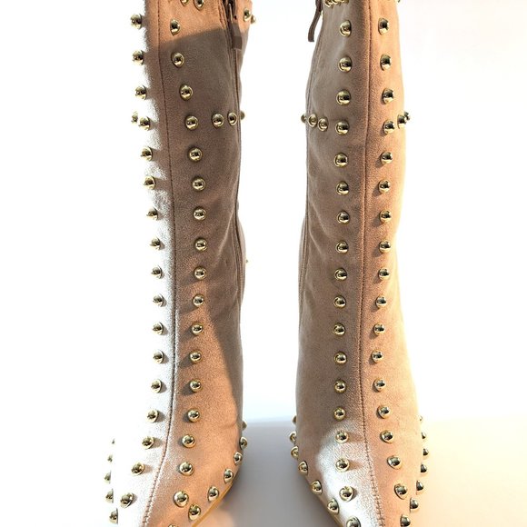 Top Show Cream Color Vegan Suede Pointy Toe Gold Studded Ankle Boots - Picture 6 of 13